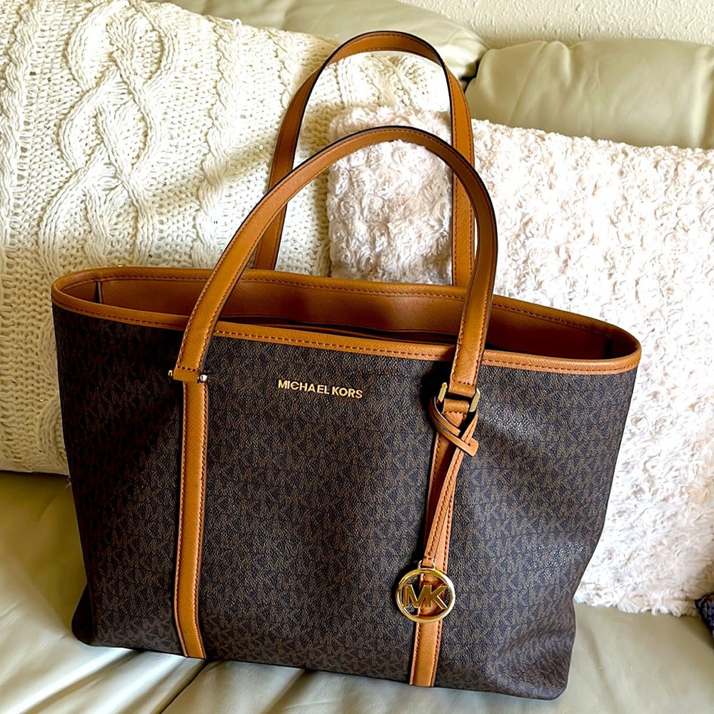 ⚜️Michael Kors⚜️ Sady Weekender Travel Laptop Bag